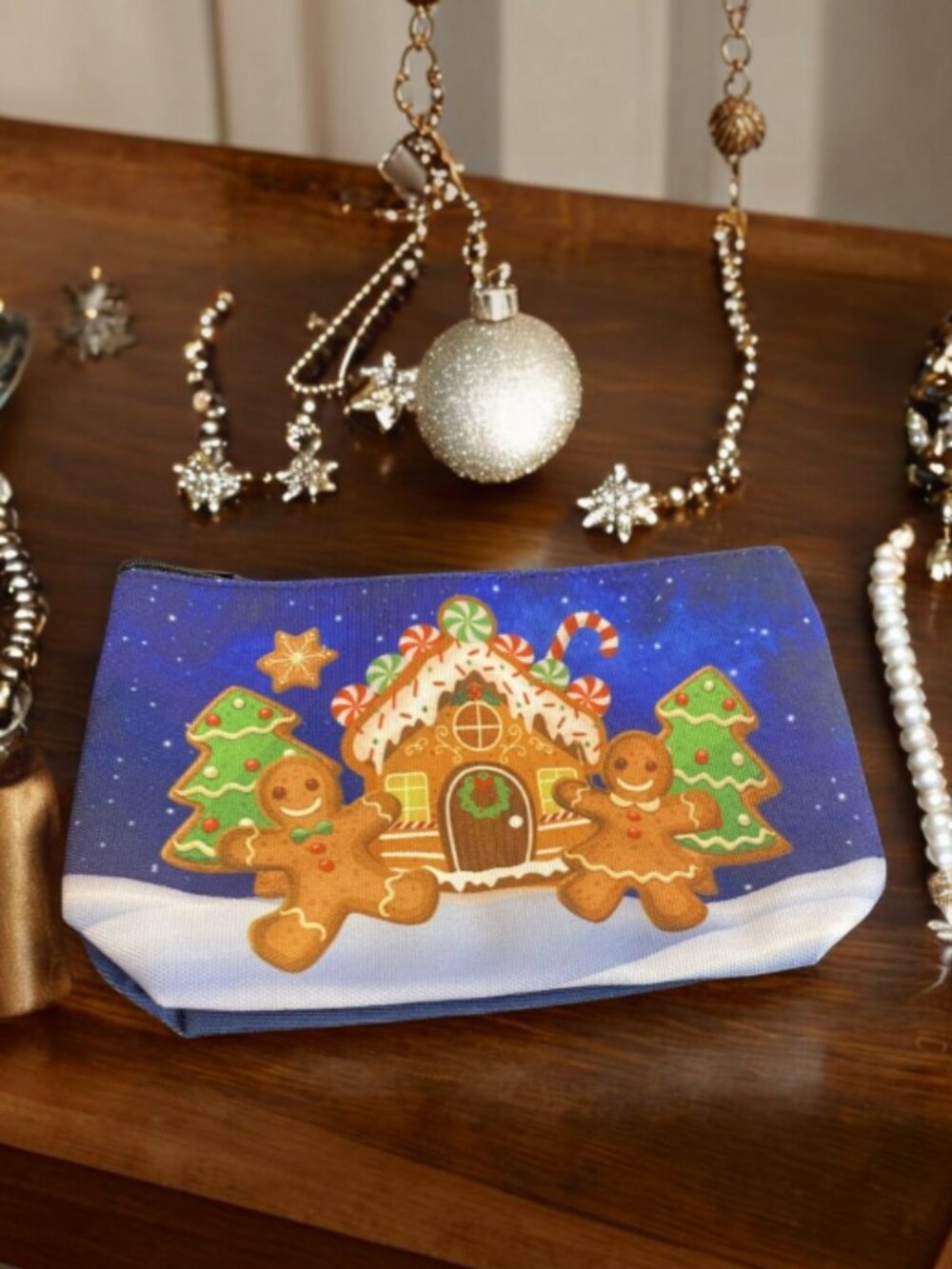 NEW Multi-Use Holiday Pouch -- Organizer, Screen Print Gingerbread Men, Zippered